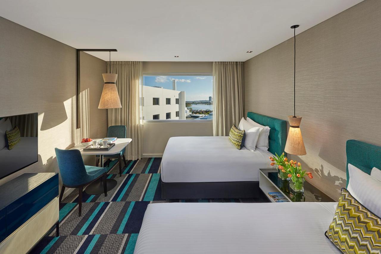 Crown Promenade Perth Hotel Exterior foto