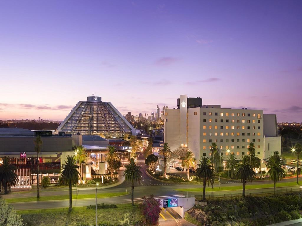 Crown Promenade Perth Hotel Exterior foto